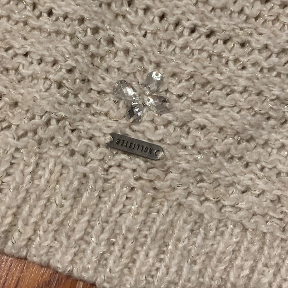 Hollister Cream Sparkling Knitted Sweater with Flower Sequin - Picture 3 of 7